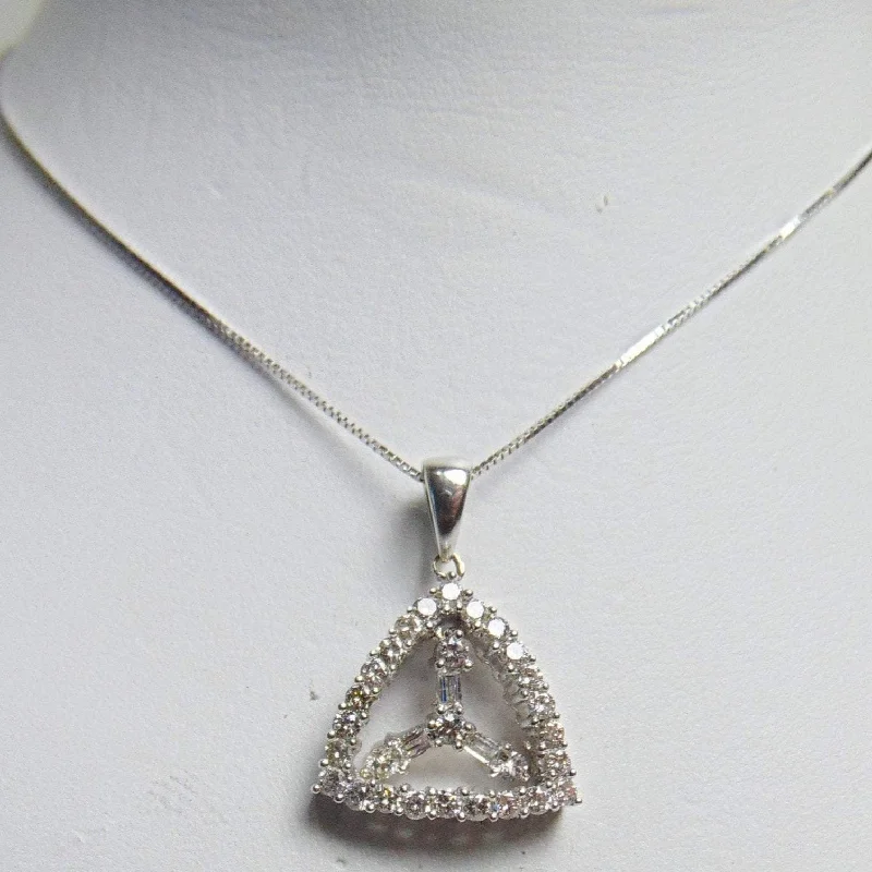 Women’s simple pearl necklace-14 Karat White Gold Triangular Diamond Pendant