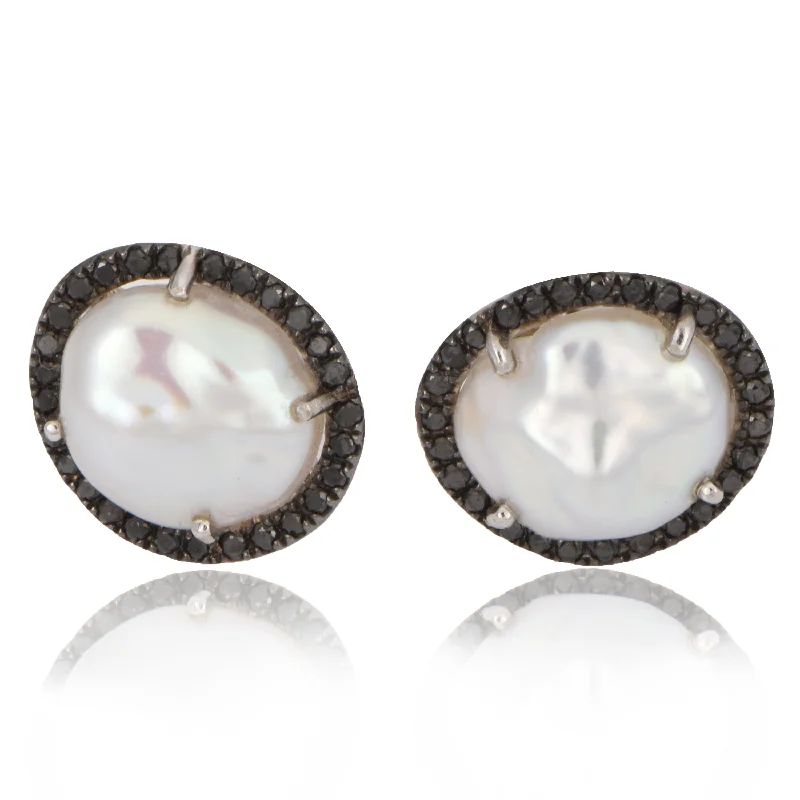 Women’s contemporary earrings-Keshi Halo Studs