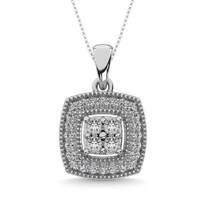 Women’s gold necklace-Diamond 1/50 ct tw Fashion Pendant in Sterling Silver