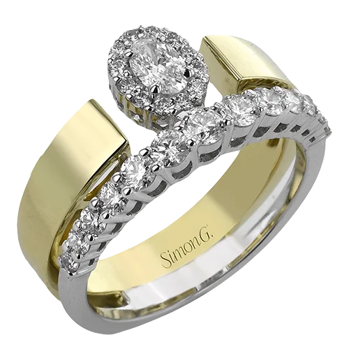 Women’s diamond engagement ring-Halo Right Hand Ring In 18k Gold With Diamonds LR3212