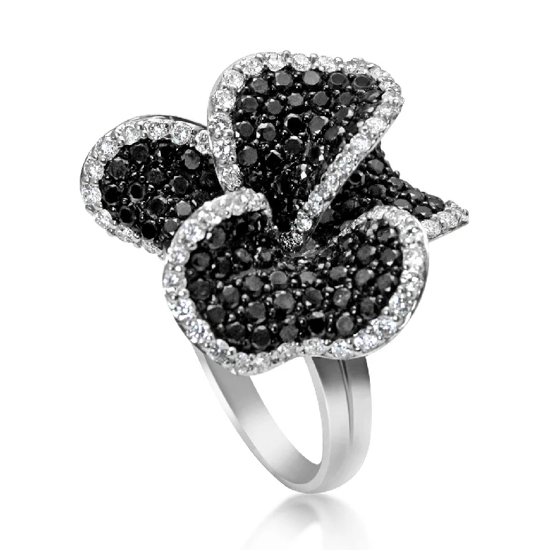 Women’s halo ring engagement-18k White Gold 5.30ct Black Diamond Flower Ring