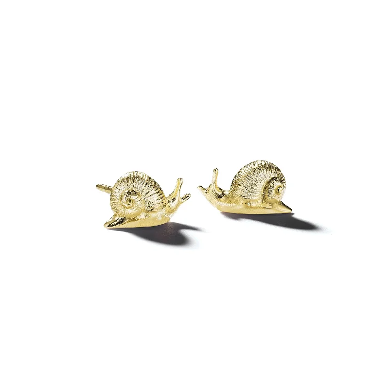 Women’s dazzling diamond earrings-Wonderland Snail Stud Earrings