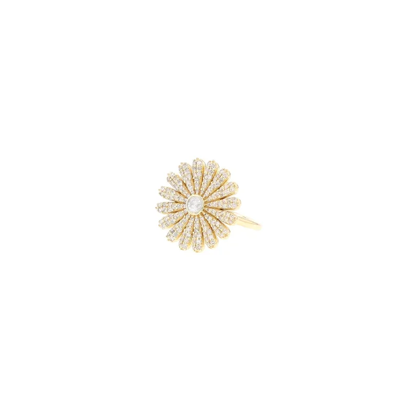 Women’s floral engagement ring-14k Gold Diamond Daisy Ring RG126