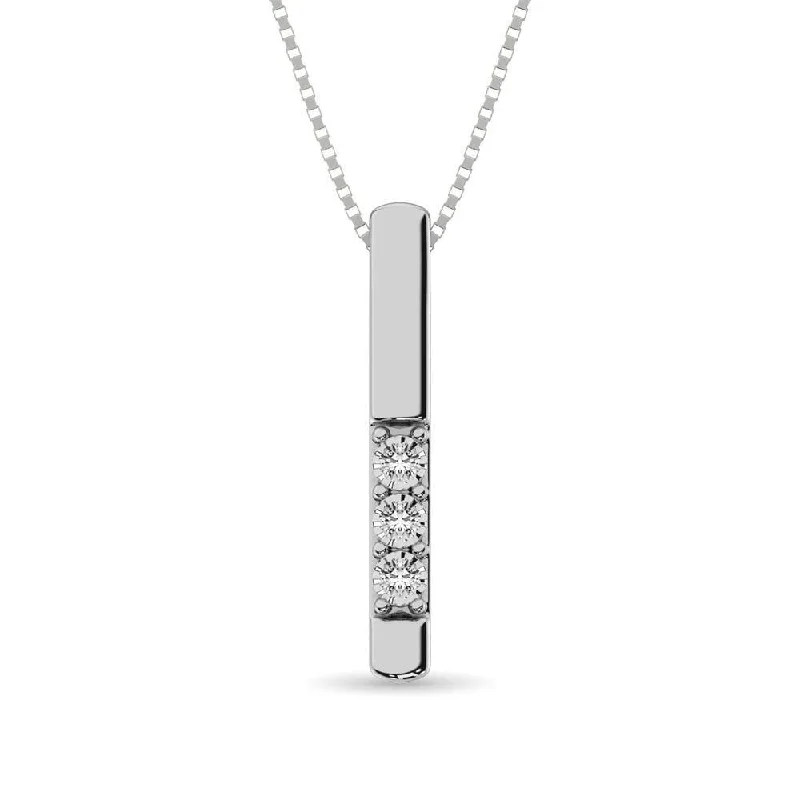 Women’s floral pendant necklace-Diamond 1/20 ct tw Triology Pendant in 10K White Gold