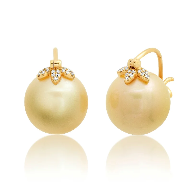 Women’s geometric earrings-Floating Pearl Earrings