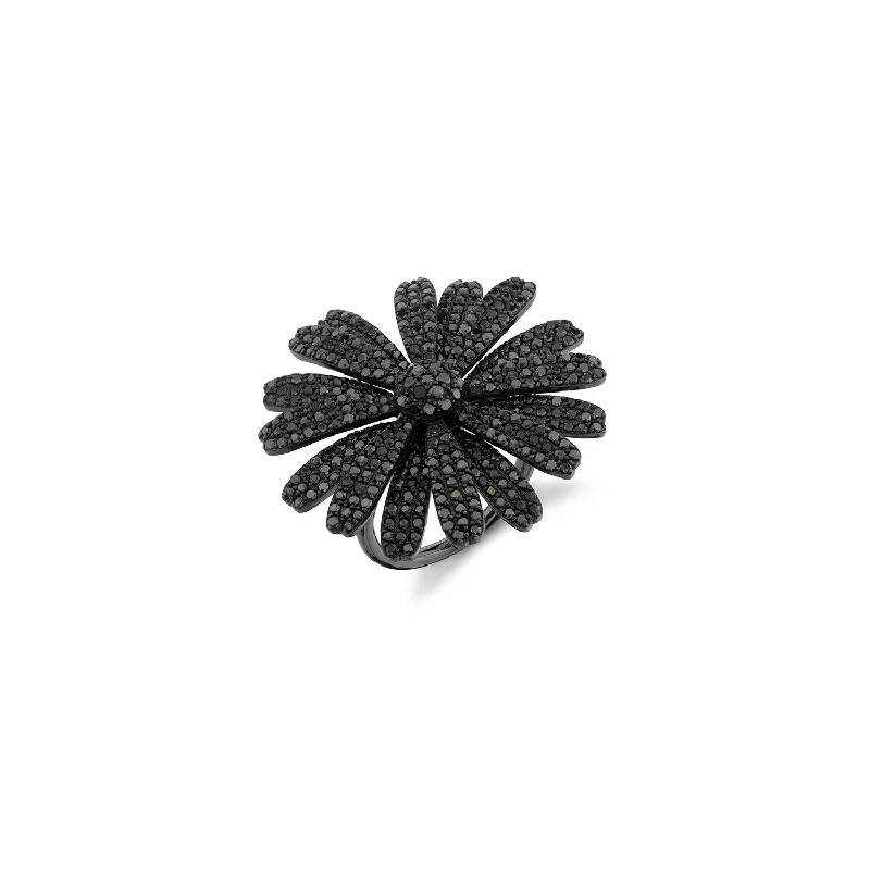 Women’s round diamond engagement ring-Black Diamond Daisy Ring RB019