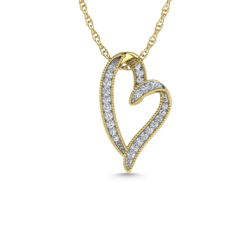 Women’s choker necklace-Diamond 1/6 Ct.Tw. Heart Pendant in 10K Yellow Gold