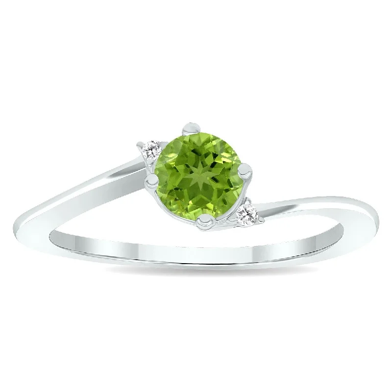 Women’s art nouveau ring-Women's Peridot and Diamond Wave Ring in 10K White Gold