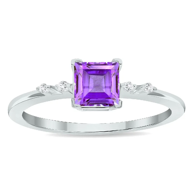 Women’s eco-friendly ring-Women's Amethyst and Diamond Sparkle Ring in 10K White Gold