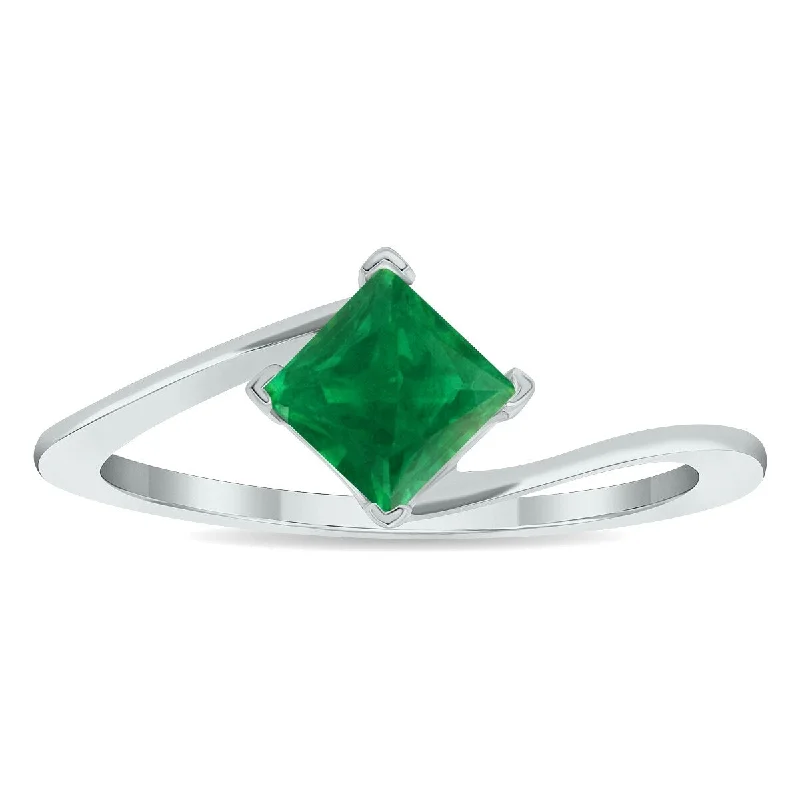 Women’s silver engagement ring-Women's Solitaire Emerald Wave Ring in 10K White Gold