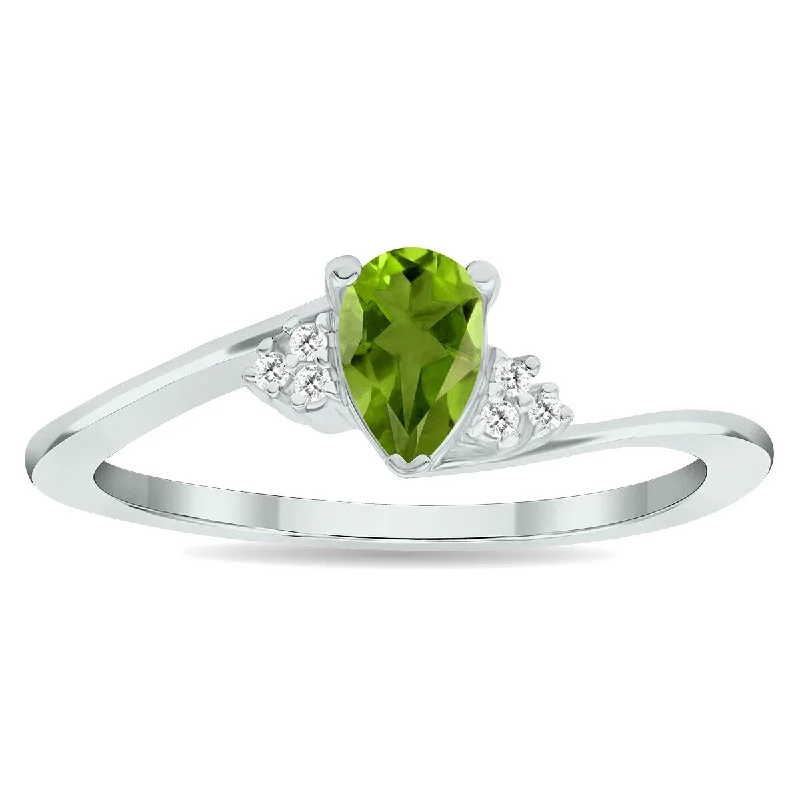 Women’s luxury ring-Women's Peridot and Diamond Tierra Ring in 10K White Gold