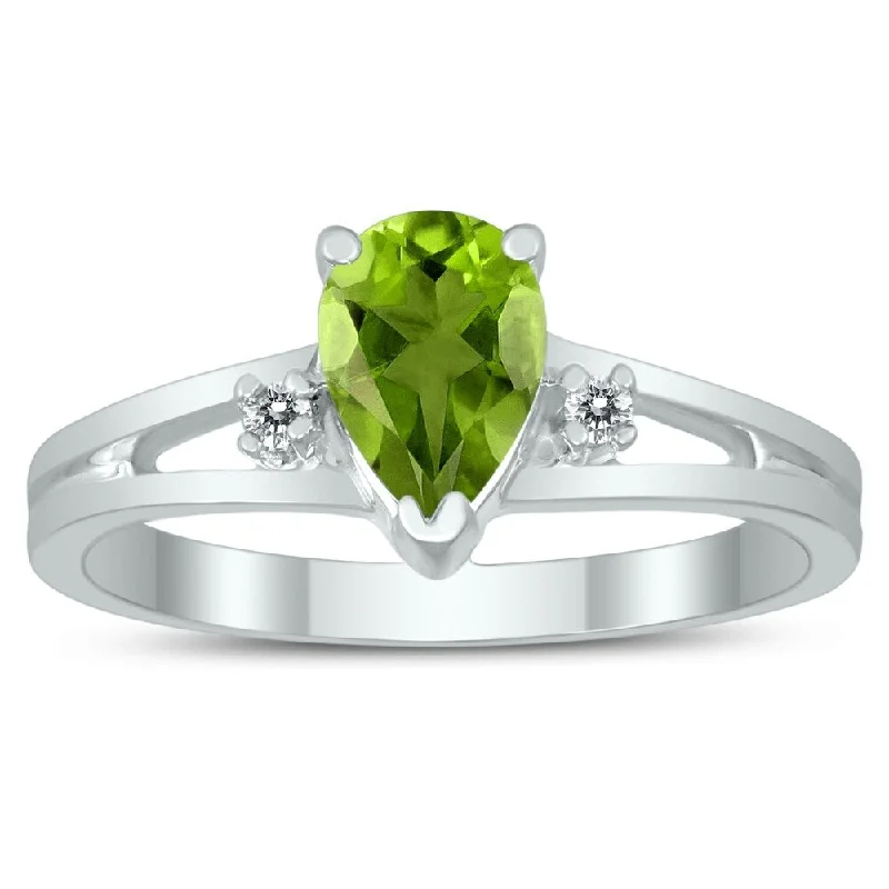 Women’s eco-friendly ring-7X5MM Peridot and Diamond Pear Shaped Open Three Stone Ring in 10K White Gold