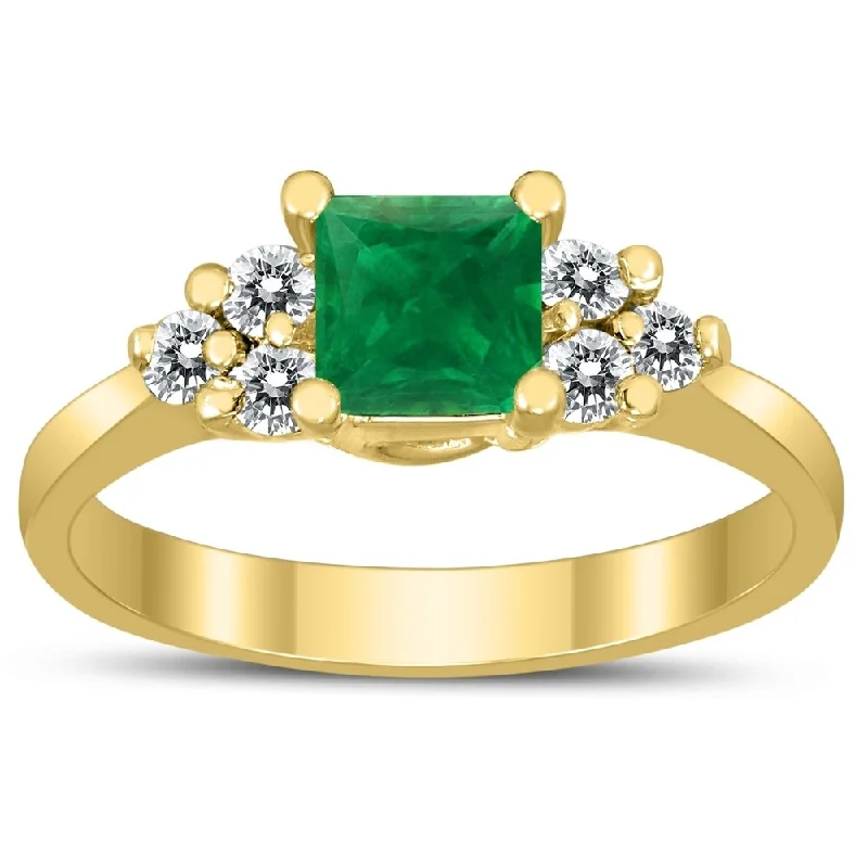 Women’s sparkly ring-Princess Cut 5X5MM Emerald and Diamond Duchess Ring in 10K Yellow Gold