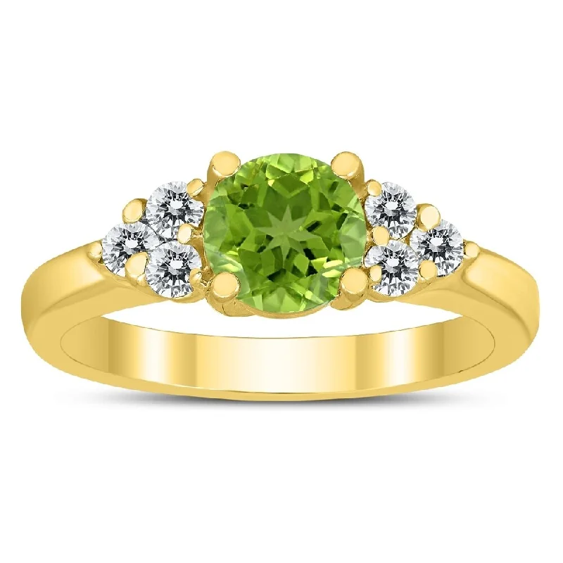 Women’s radiant-cut ring-6MM Peridot and Diamond Cynthia Ring in 10K Yellow Gold